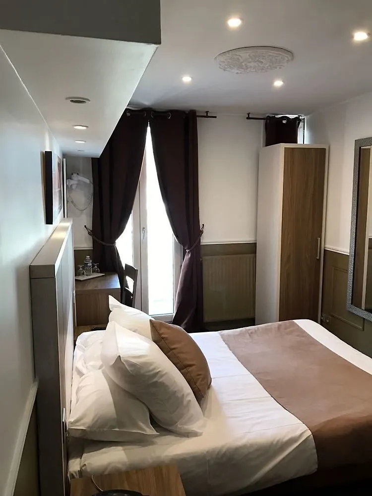 格兰德酒店 3* 巴黎