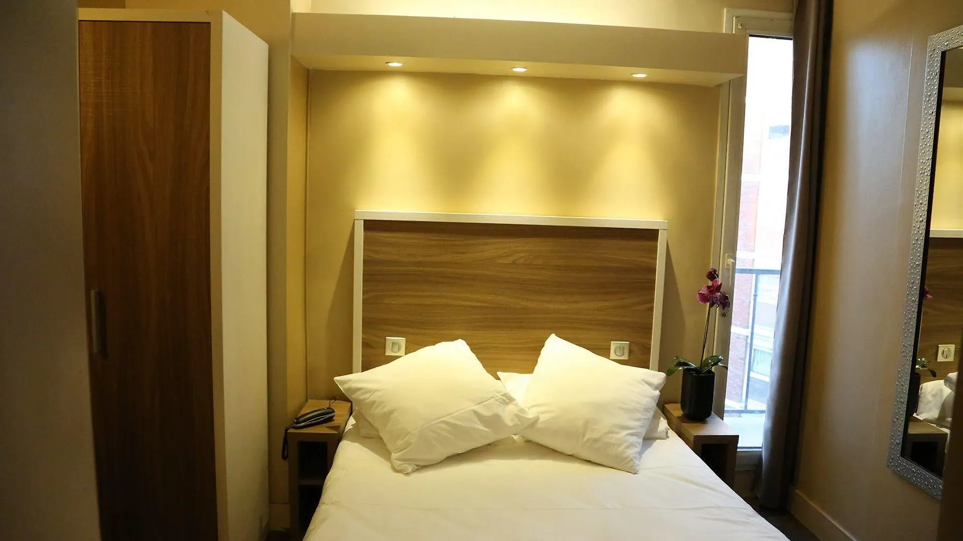 Grand Nouvel Opera Hotel